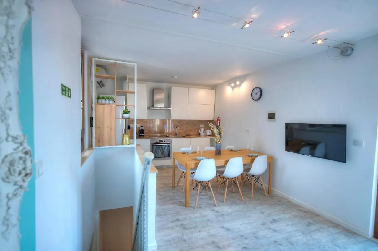 Comfy 1 Bedroom - Sun Terrace & Sea Views Gbuh1-1 Valletta