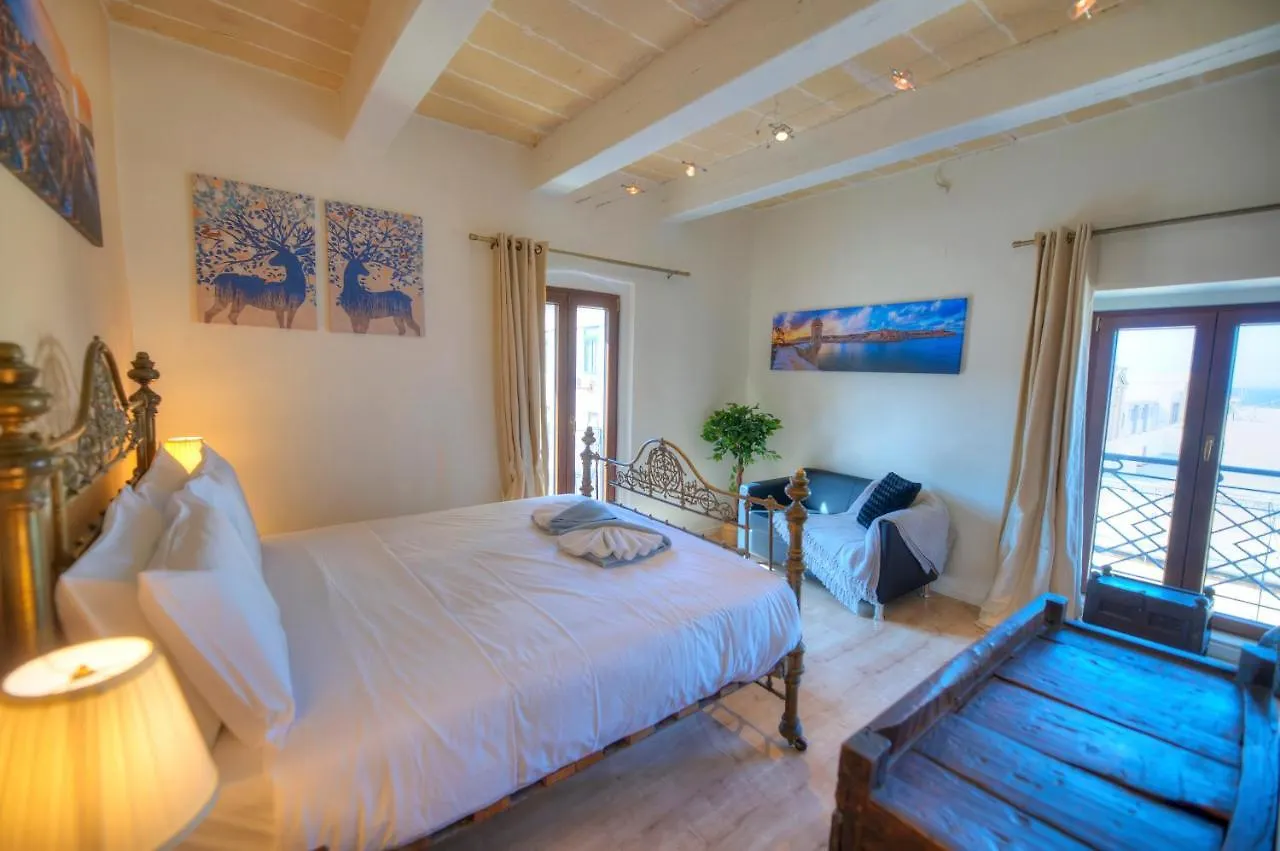 Comfy 1 Bedroom - Sun Terrace & Sea Views Gbuh1-1 Valletta