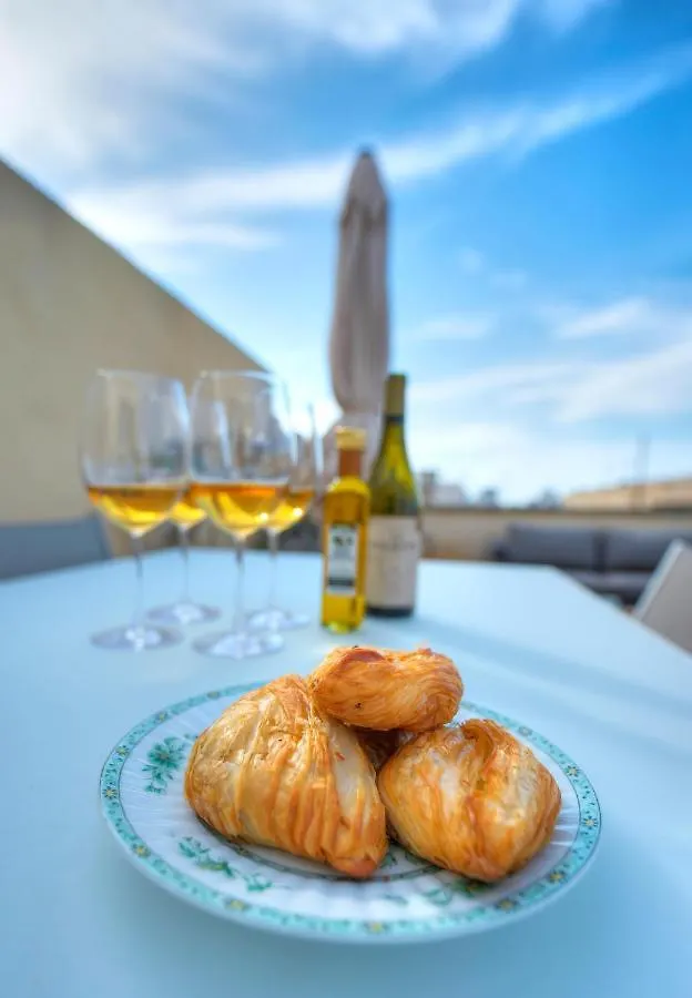 Comfy 1 Bedroom - Sun Terrace & Sea Views Gbuh1-1 La La Valletta Appartamento